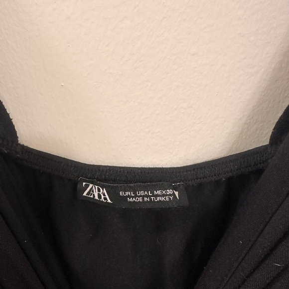 ZARA Black Ruched Deep V Bodysuit – Size L (Fits Like M / 6–8) - Picture 4 of 5